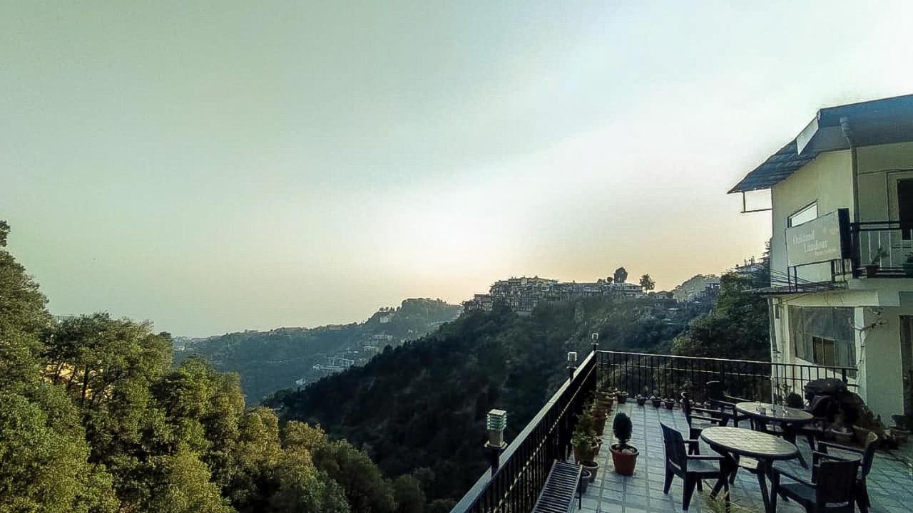 Hotel Oakland Landour Мусори Екстериор снимка